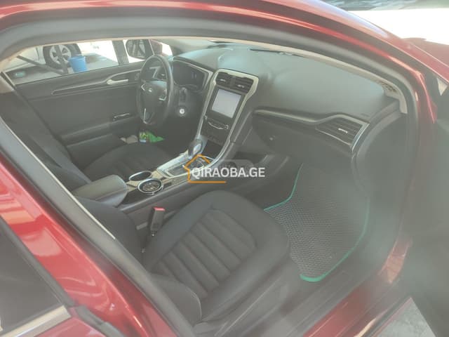 ქირავდება 2013 Ford Fusion ბათუმში - სურათი 1