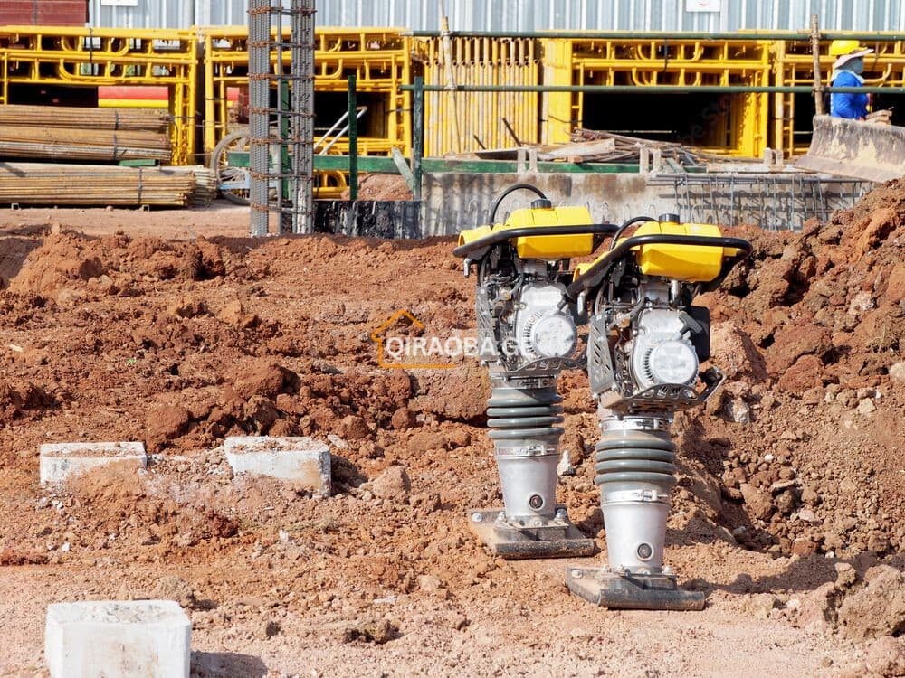 ქირავდება გრუნტის სატკეპნი თბილისში