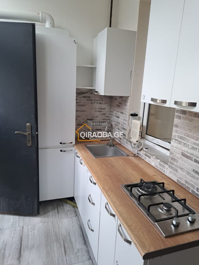 1 ოთახიანი სტუდიოს ტიპის ბინა ვერაზე - სურათი 4