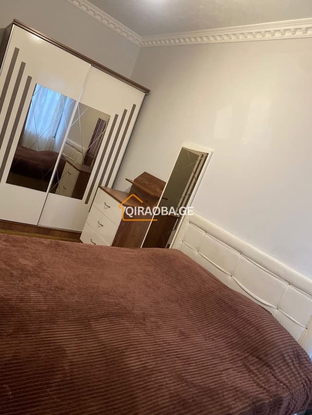 ქირავდება ბინა ბათუმში სრულაფ აღჭურვილი საცხოვრებლად - სურათი 3