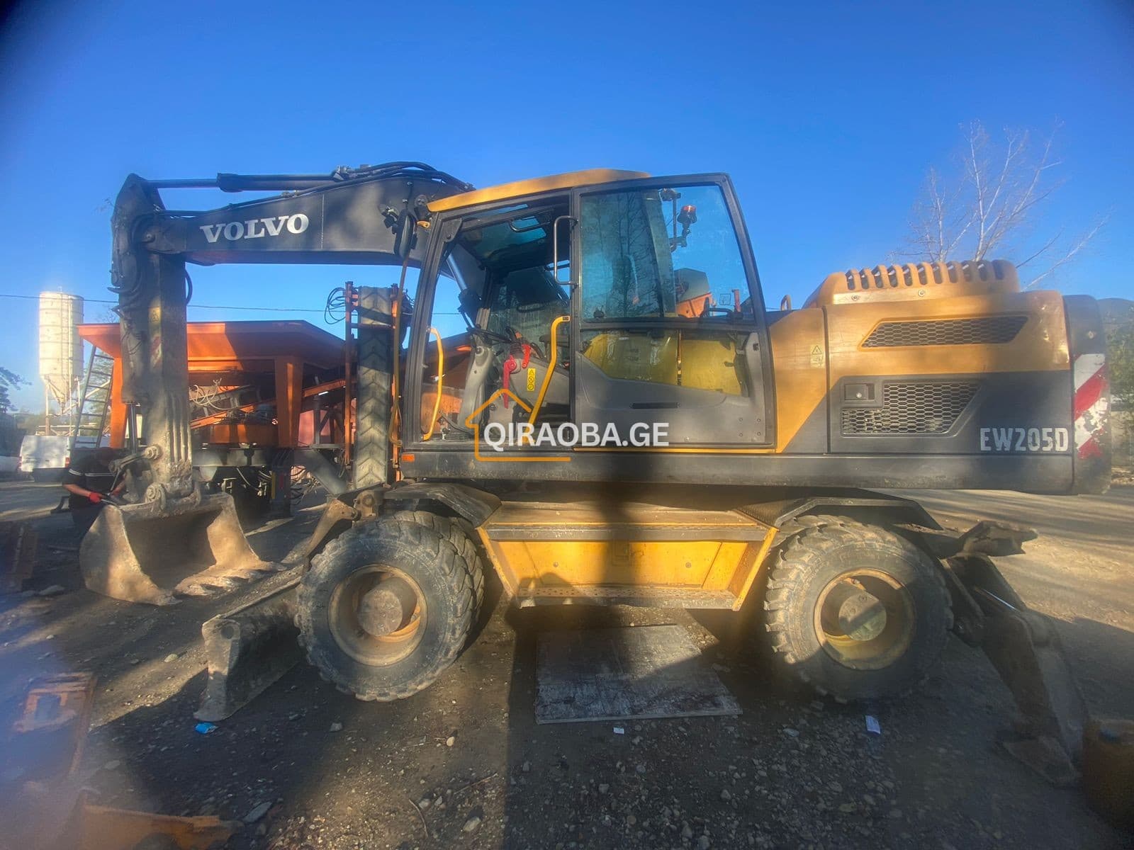 ქირავდება ექსკავატორები საქართველოს მაშტაბით